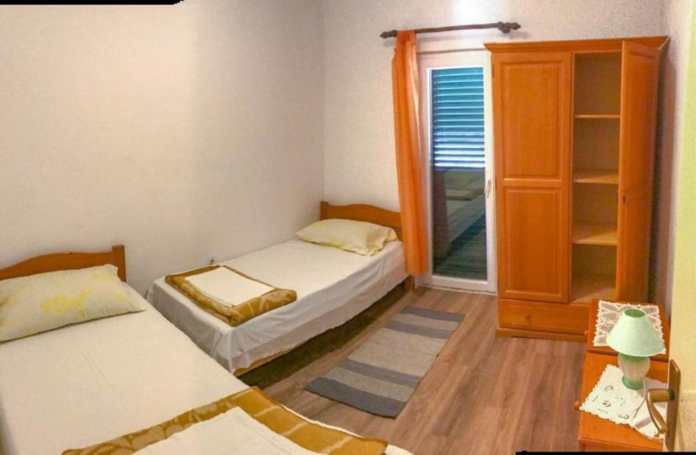Apartments Selma Biograd Na Moru Eksteriør bilde